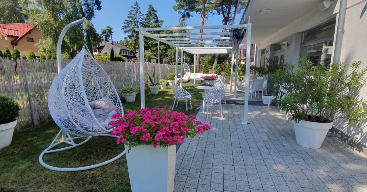 Majestique Hotel Pobierowo Bagian luar foto