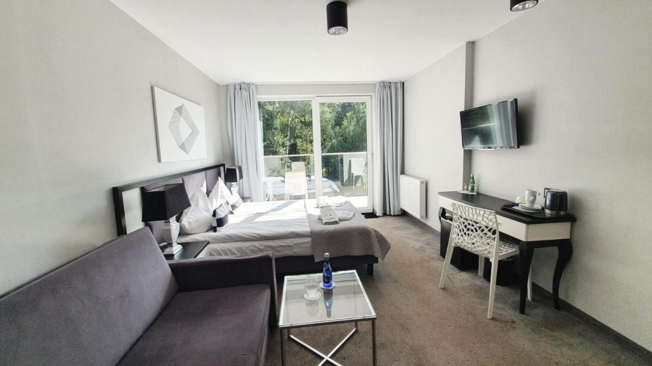 Majestique Hotel Pobierowo Bagian luar foto