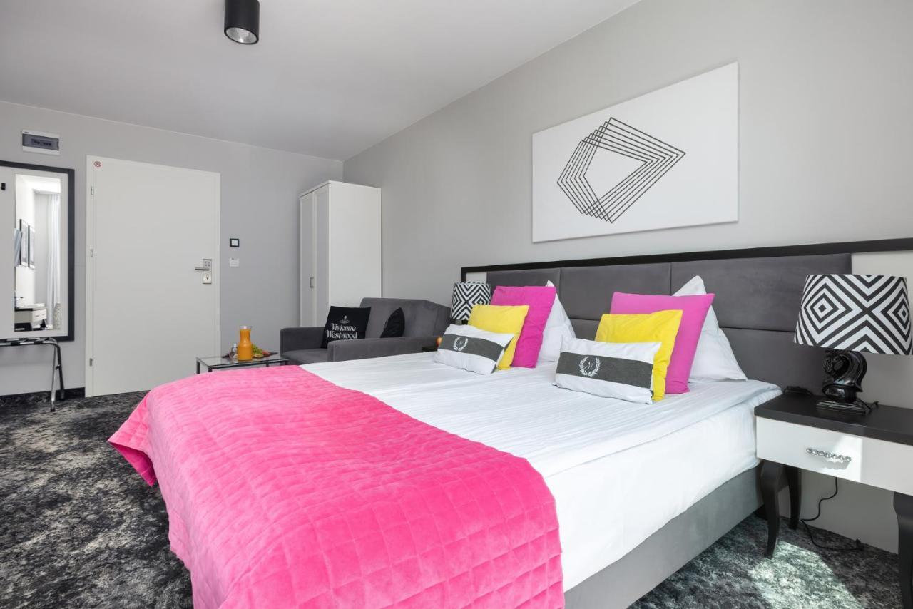 Majestique Hotel Pobierowo Bagian luar foto