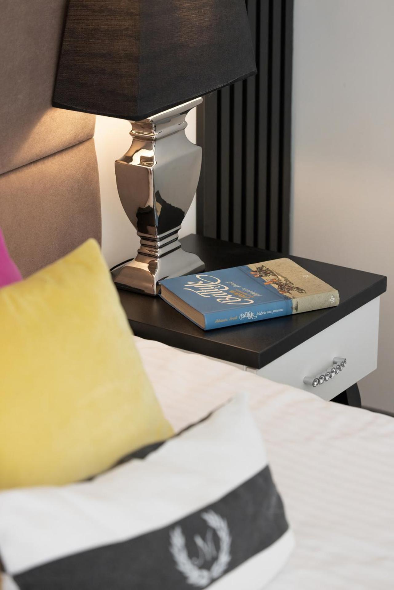 Majestique Hotel Pobierowo Bagian luar foto